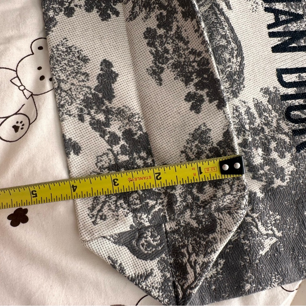 Dior Gray and White Tote Bag - Picture 4 of 6